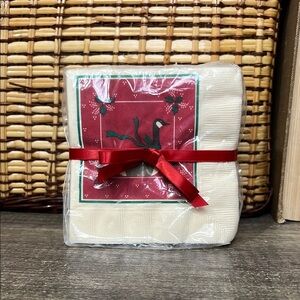 Vintage NWT Hallmark Cream Red Holiday Napkin Set Goose